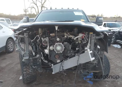 2023 Ram 2500 Laramie 4X4 6'4 Box from USA, damaged, VIN 3C6UR5FL6PG517418